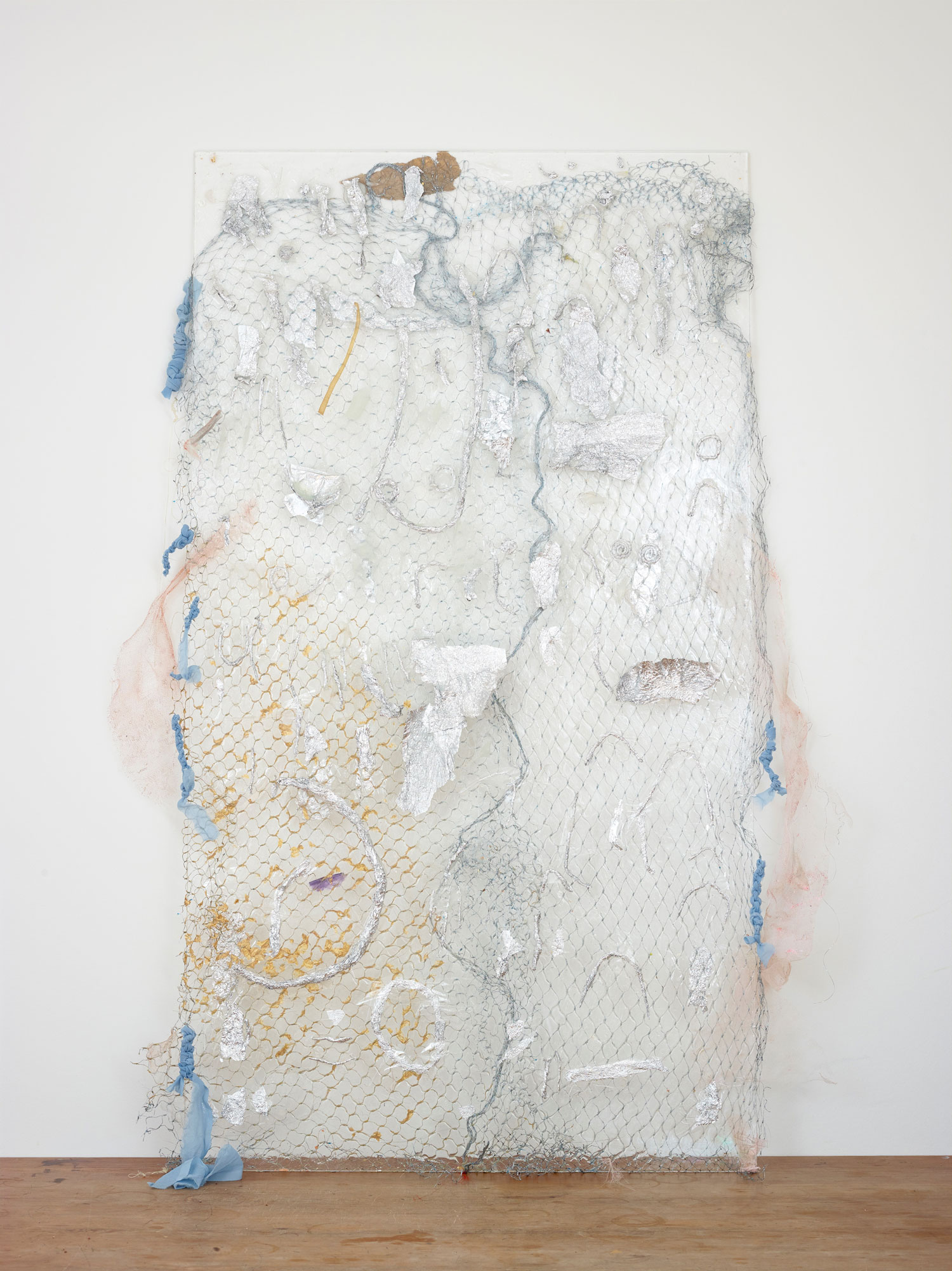 Hair and clothes are pinned up for observation volatile odours they expose themselves to scented fumes and after that adorn themselves in an animal’s fear and finally, turn away from the centre.