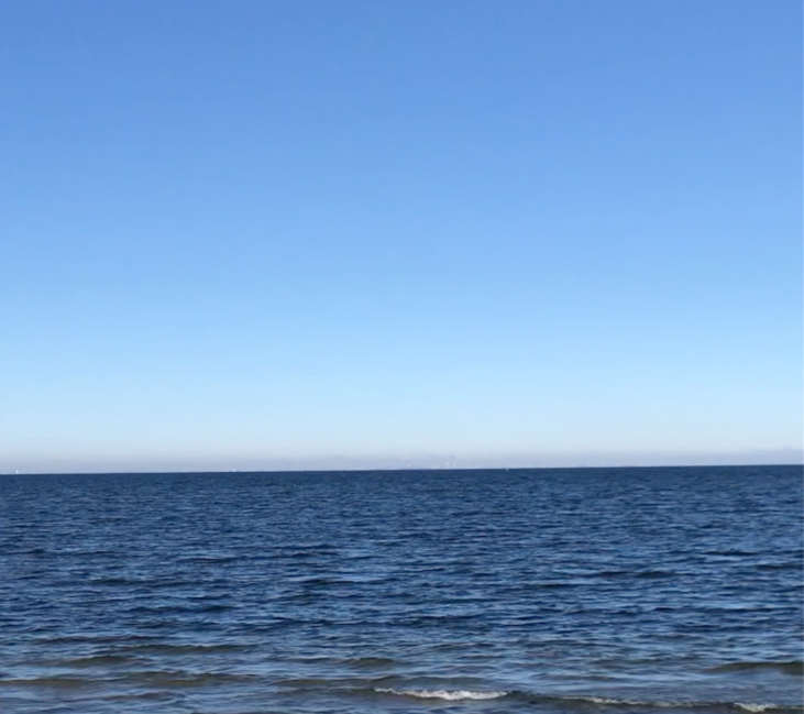 Photo of sea and horizon