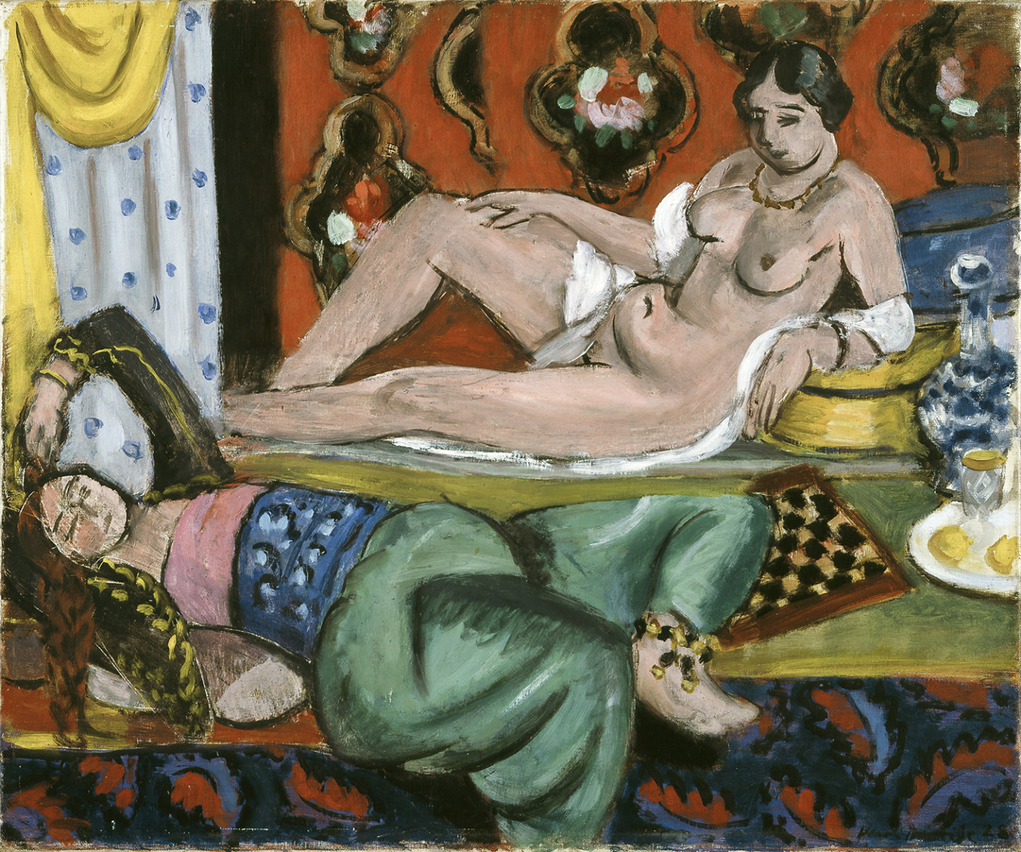 Two laying women in aroom