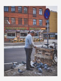 photo with man in street