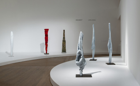 Installlation view, Louise Bourgeois - I Have Been to Hell and Back
