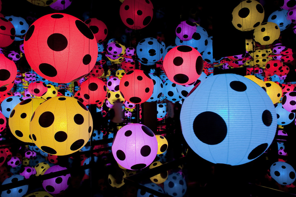 Yayoi Kusama exhibition in London includes new mirror rooms