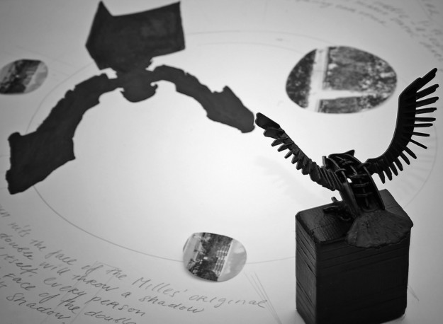 In the Shadow of the Monument (I skuggan av monumentet)