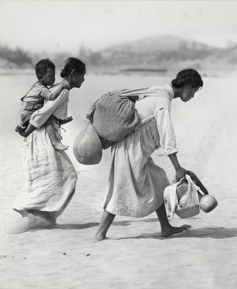 Photograph by Hans Malmberg from the series Korean War