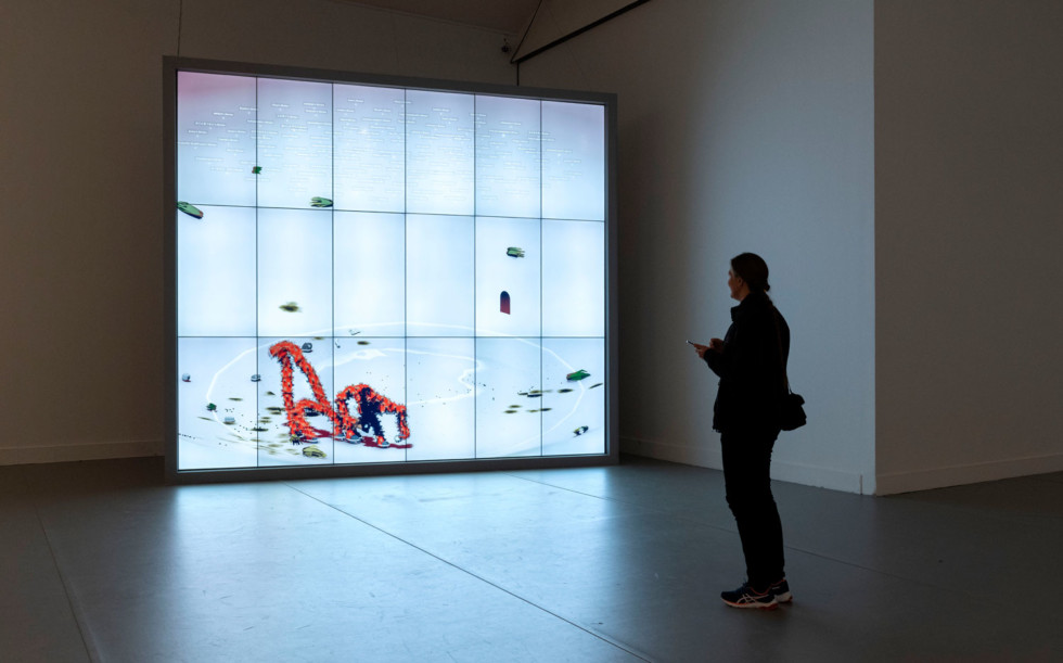Installationsbild ”Mud Muses – en tirad om teknologi”, Moderna Museet i Stockholm