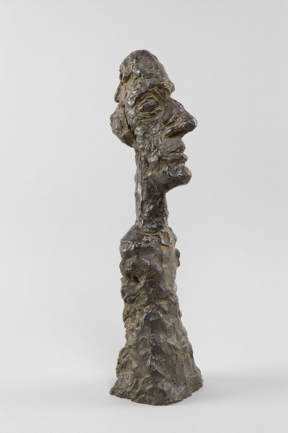 Fondation Giacometti - Figurine sur grand socle